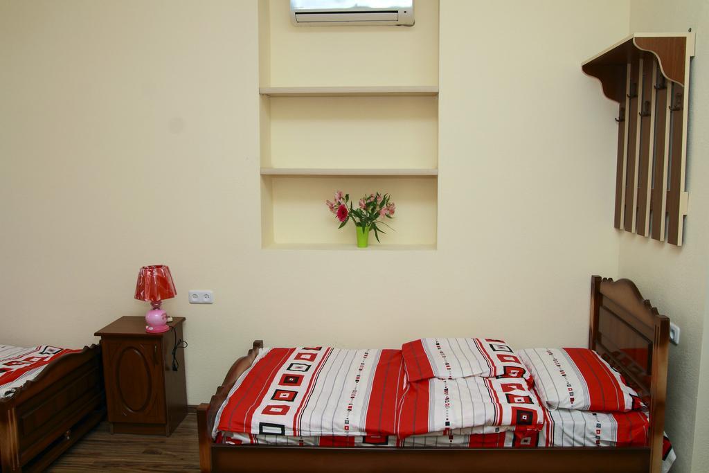 Inter Boutique Hotel Jerevan Buitenkant foto