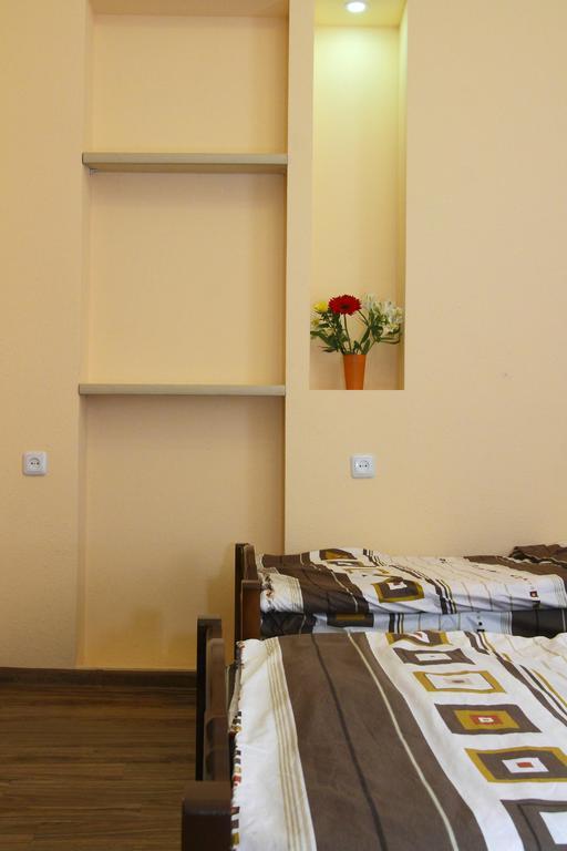 Inter Boutique Hotel Jerevan Buitenkant foto
